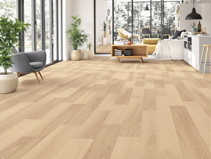 Lichte houtlook PVC vloer woonkamer Rotterdam Lichte eiken PVC houtlook vloer met rechte planken in eigentijdse minimalistische woonkamer Rotterdam, Scandinavisch design, veel natuurlijk licht, strakke lijnen, modern comfortabel meubilair, luchtig ruimtelijk gevoel